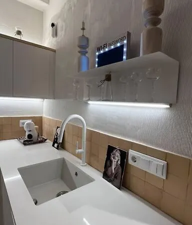 Apartment Loft Barcelona Beach Minimum Rental 31 Days Only *